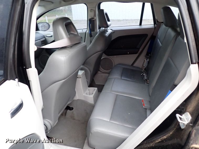 image for item LU9005 2007 Dodge Caliber