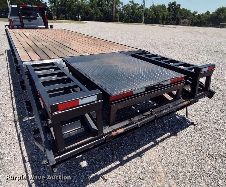 image for item LU9082 2019 Big Bubba's  equipment trailer