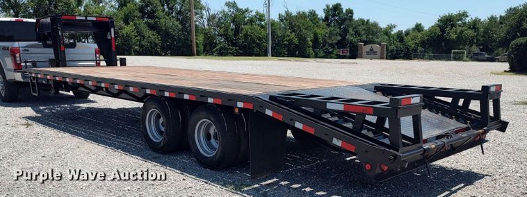 image for item LU9082 2019 Big Bubba's  equipment trailer