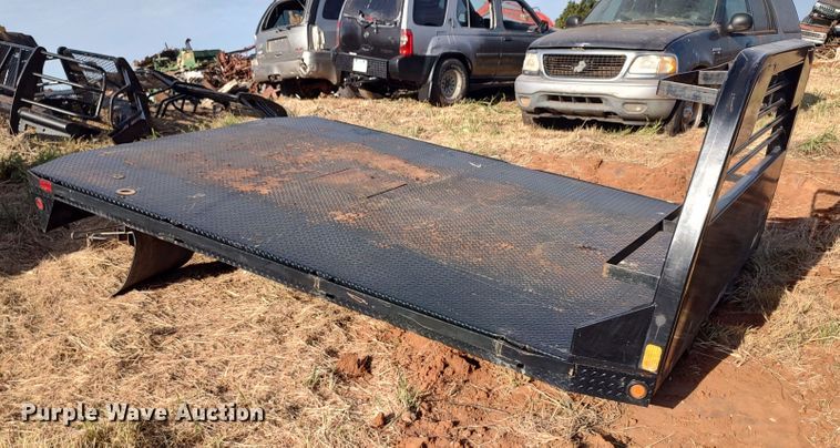 image for item LU9098 CM 506013  flatbed