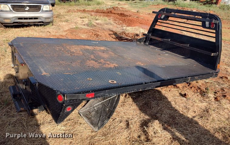 image for item LU9098 CM 506013  flatbed