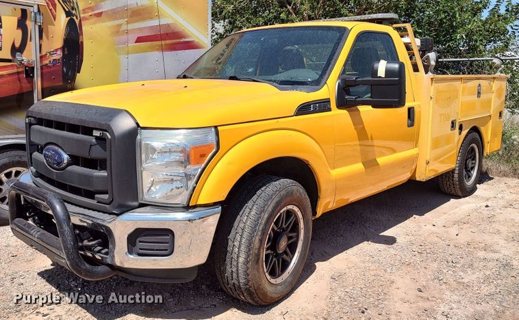 image for item LU9120 2014 Ford F350 Super Duty XL  utility bed pickup truck