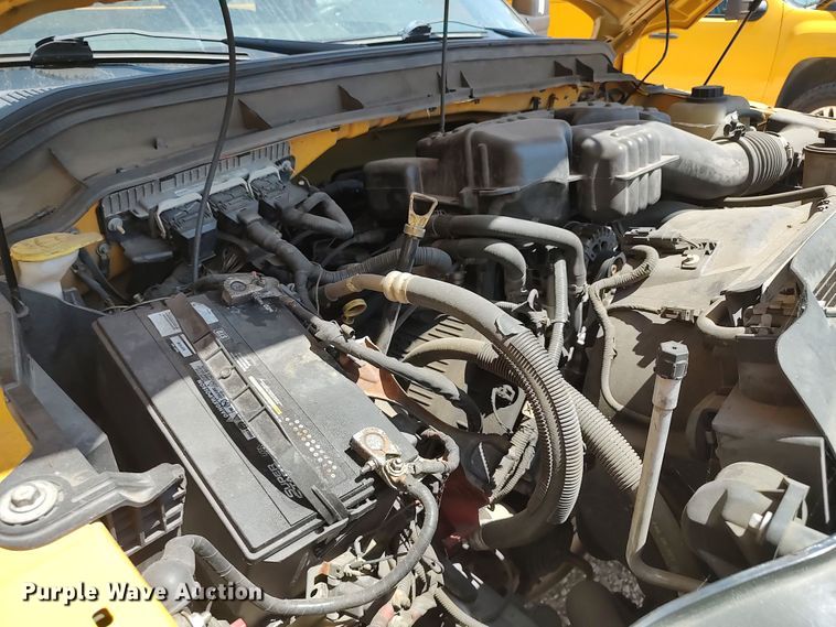 image for item LU9120 2014 Ford F350 Super Duty XL  utility bed pickup truck