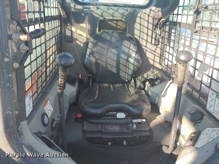 image for item LU9132 2014 Bobcat T630  tracked skid steer loader