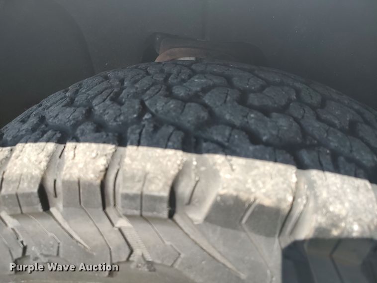 image for item LU9148 2018 Chevrolet Silverado 1500  Double Cab pickup truck