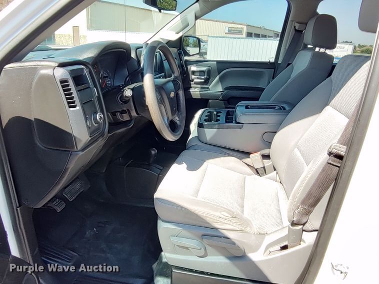 image for item LU9149 2017 Chevrolet Silverado 1500  Double Cab pickup truck