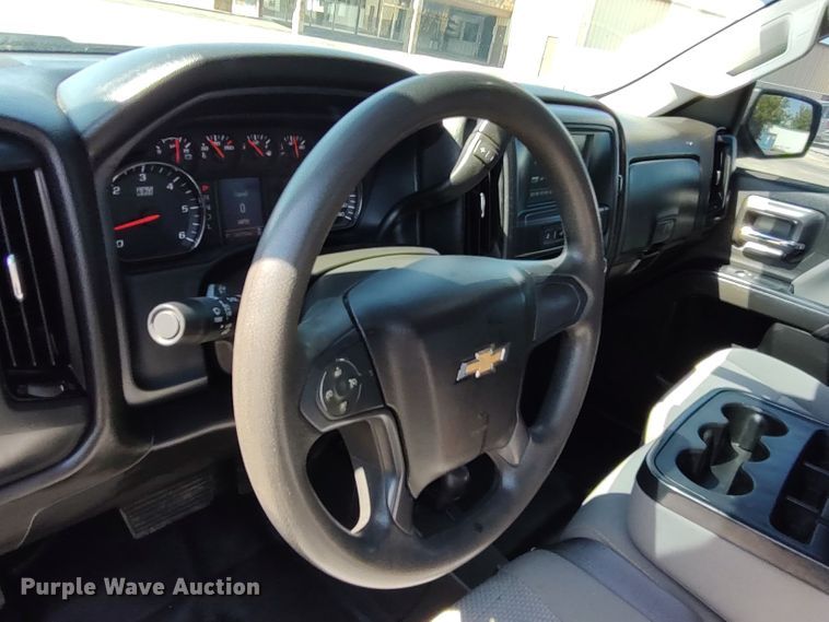 image for item LU9149 2017 Chevrolet Silverado 1500  Double Cab pickup truck