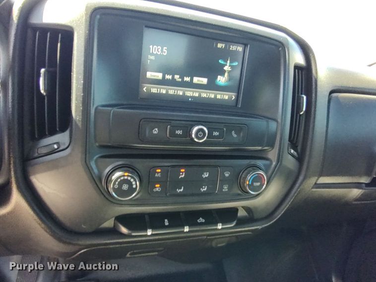 image for item LU9149 2017 Chevrolet Silverado 1500  Double Cab pickup truck