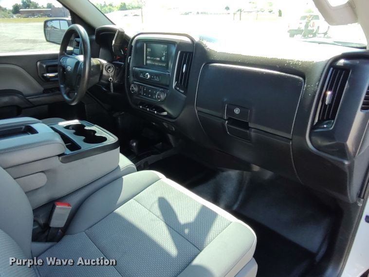 image for item LU9149 2017 Chevrolet Silverado 1500  Double Cab pickup truck