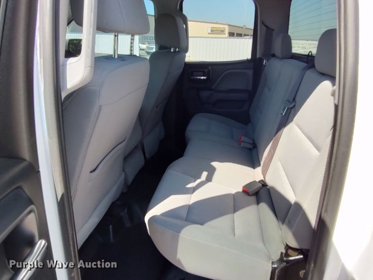 image for item LU9149 2017 Chevrolet Silverado 1500  Double Cab pickup truck