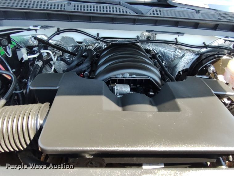 image for item LU9149 2017 Chevrolet Silverado 1500  Double Cab pickup truck