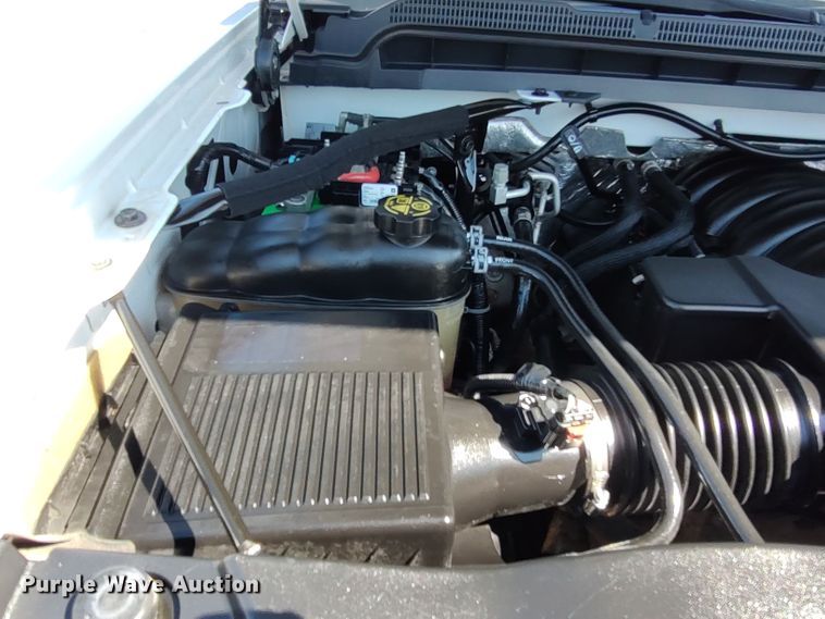 image for item LU9149 2017 Chevrolet Silverado 1500  Double Cab pickup truck