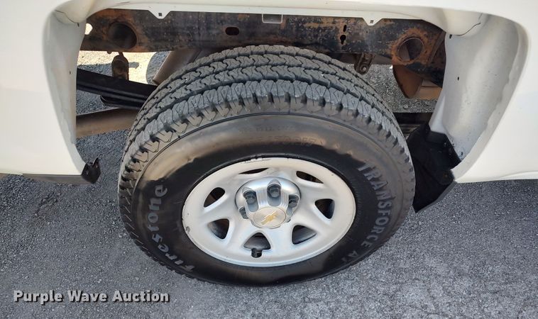 image for item LU9149 2017 Chevrolet Silverado 1500  Double Cab pickup truck