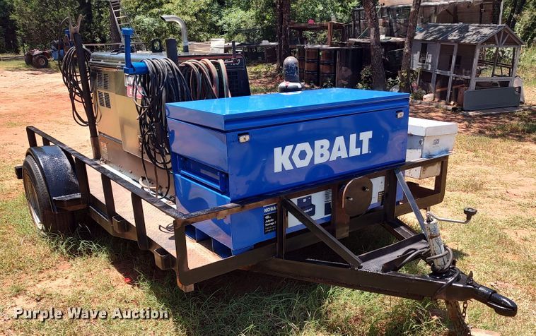 image for item LU9156 Lincoln Electric Vantage 400  welder