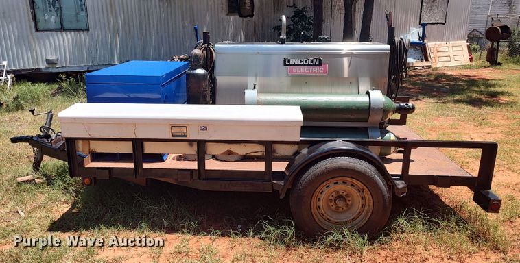 image for item LU9156 Lincoln Electric Vantage 400  welder