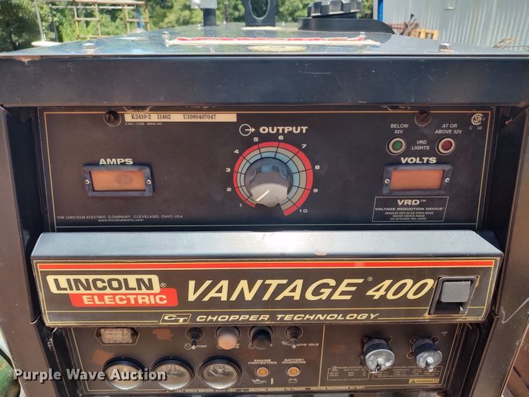 image for item LU9156 Lincoln Electric Vantage 400  welder