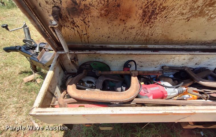 image for item LU9156 Lincoln Electric Vantage 400  welder