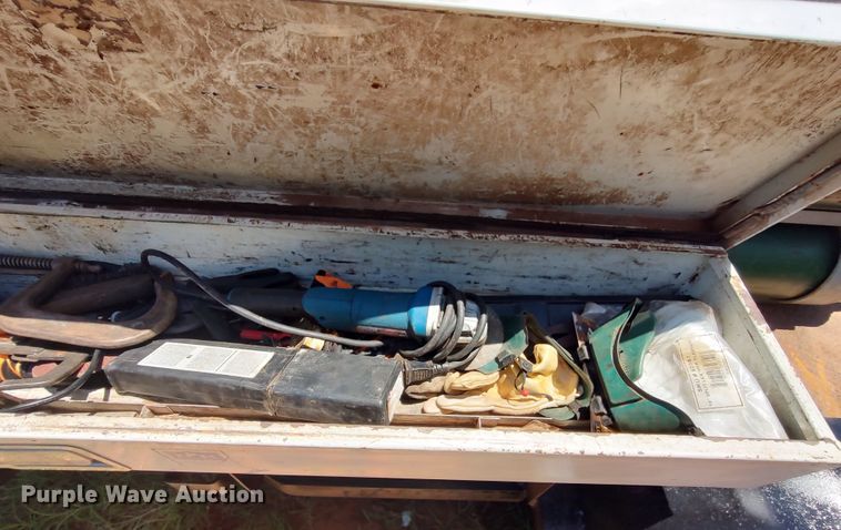 image for item LU9156 Lincoln Electric Vantage 400  welder