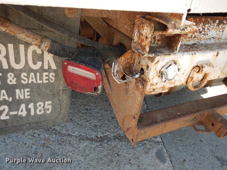 image for item MD9242 1999 Ford F450 Super Duty  dump flatbed truck