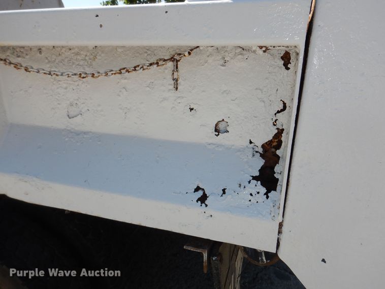 image for item MD9242 1999 Ford F450 Super Duty  dump flatbed truck