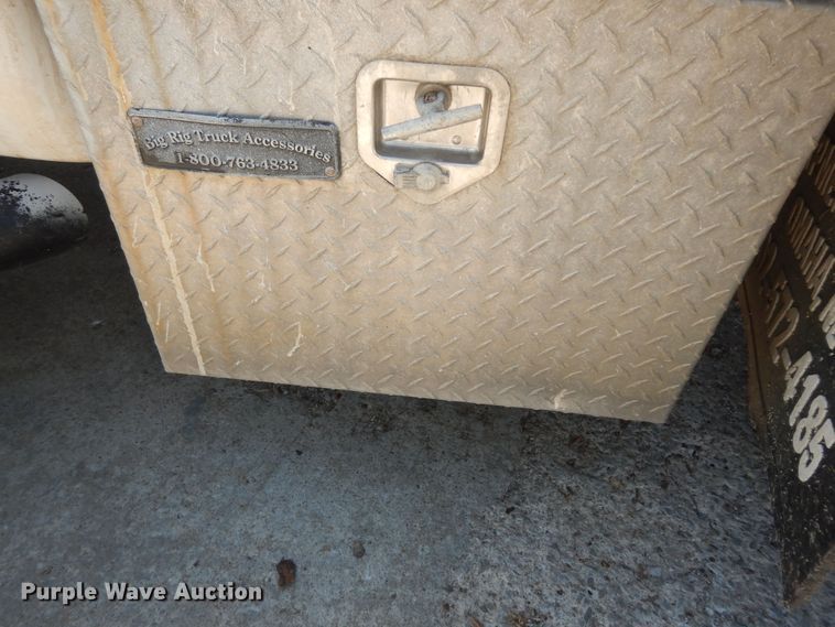 image for item MD9242 1999 Ford F450 Super Duty  dump flatbed truck