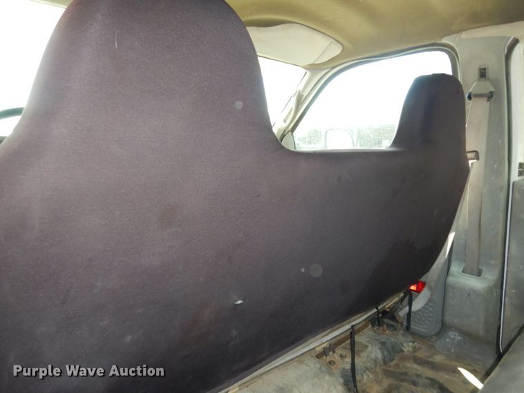 image for item MD9242 1999 Ford F450 Super Duty  dump flatbed truck