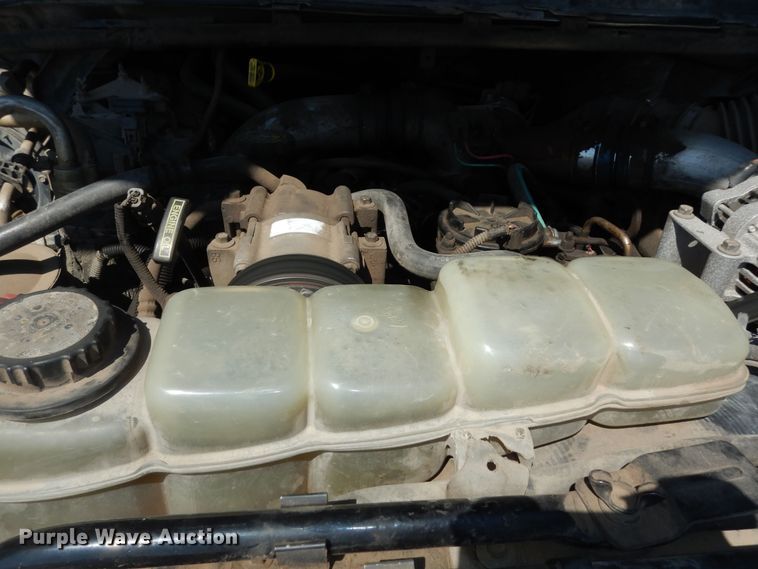 image for item MD9242 1999 Ford F450 Super Duty  dump flatbed truck