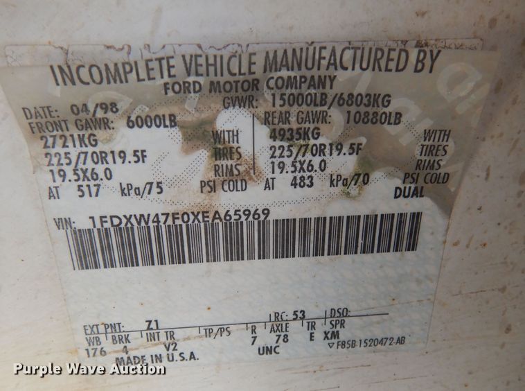 image for item MD9242 1999 Ford F450 Super Duty  dump flatbed truck