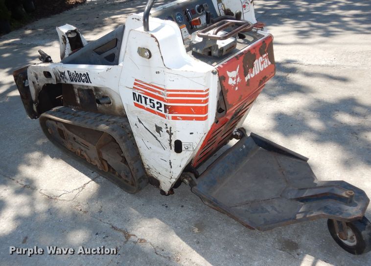 image for item MD9243 Bobcat MT52  compact utility loader