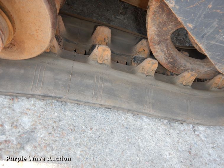 image for item MD9243 Bobcat MT52  compact utility loader