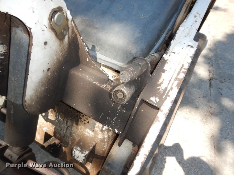 image for item MD9243 Bobcat MT52  compact utility loader