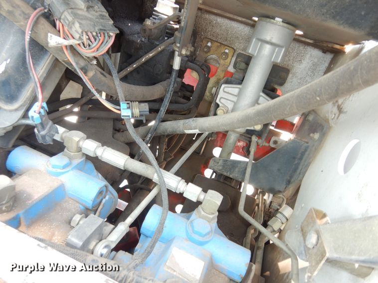 image for item MD9243 Bobcat MT52  compact utility loader