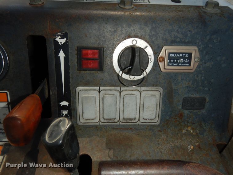 image for item MD9243 Bobcat MT52  compact utility loader