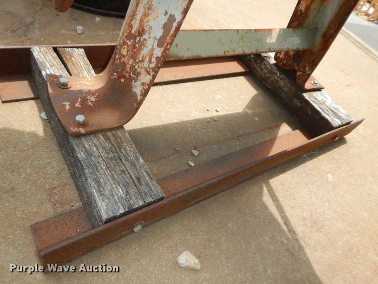 image for item MD9248 Turner  metal brake