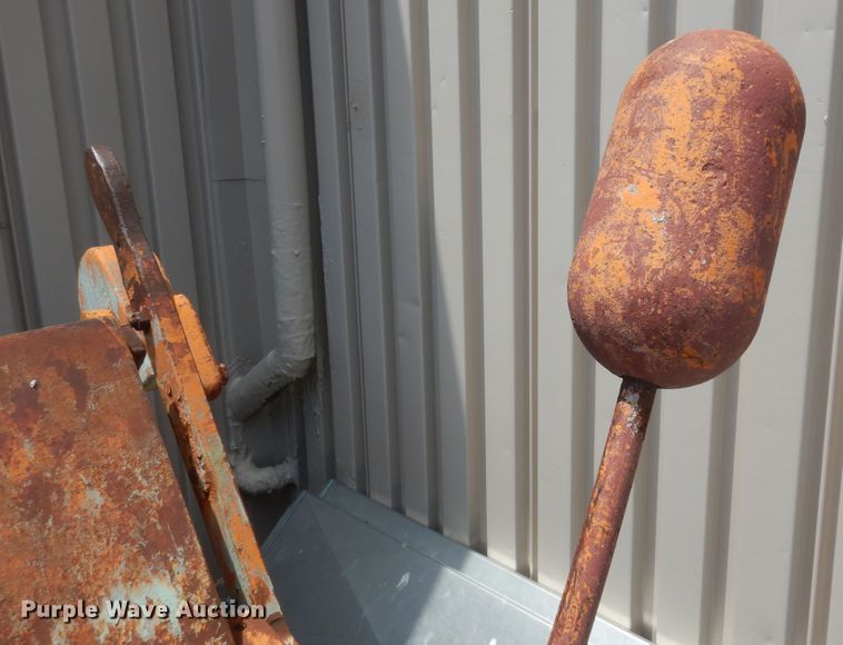 image for item MD9248 Turner  metal brake