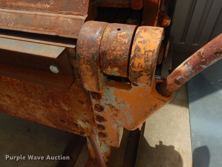 image for item MD9248 Turner  metal brake