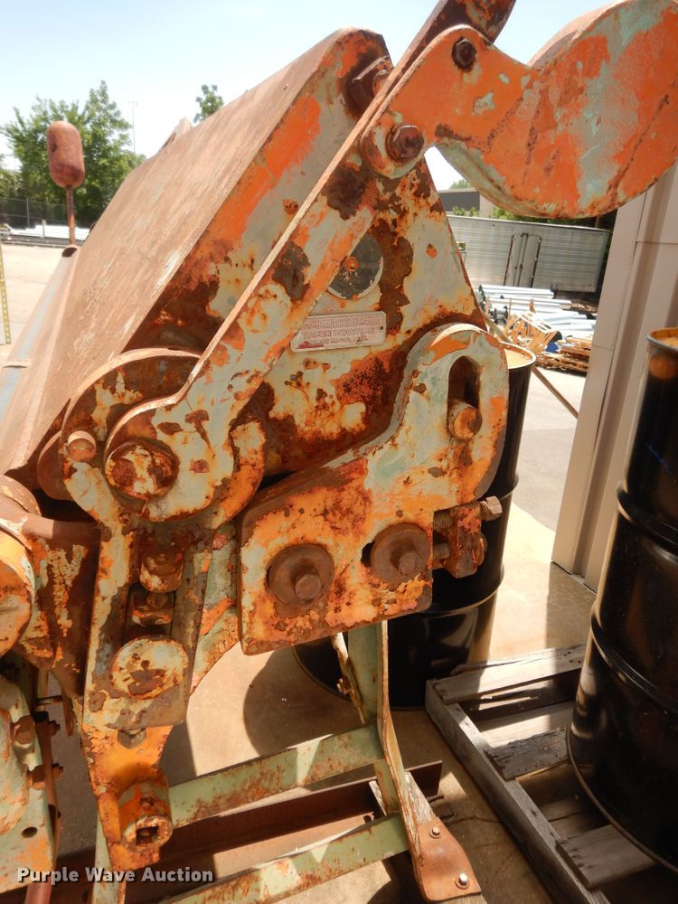 image for item MD9248 Turner  metal brake