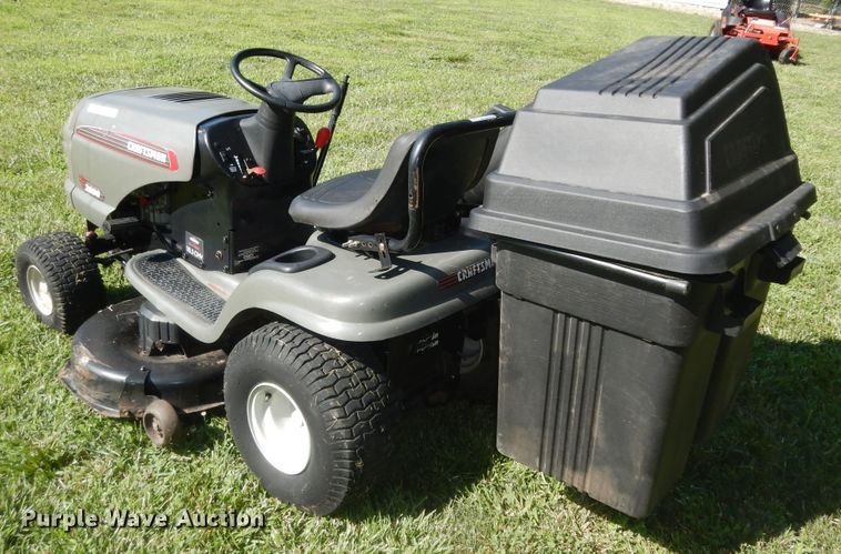 image for item MD9273 Craftsman LT2000  lawn mower
