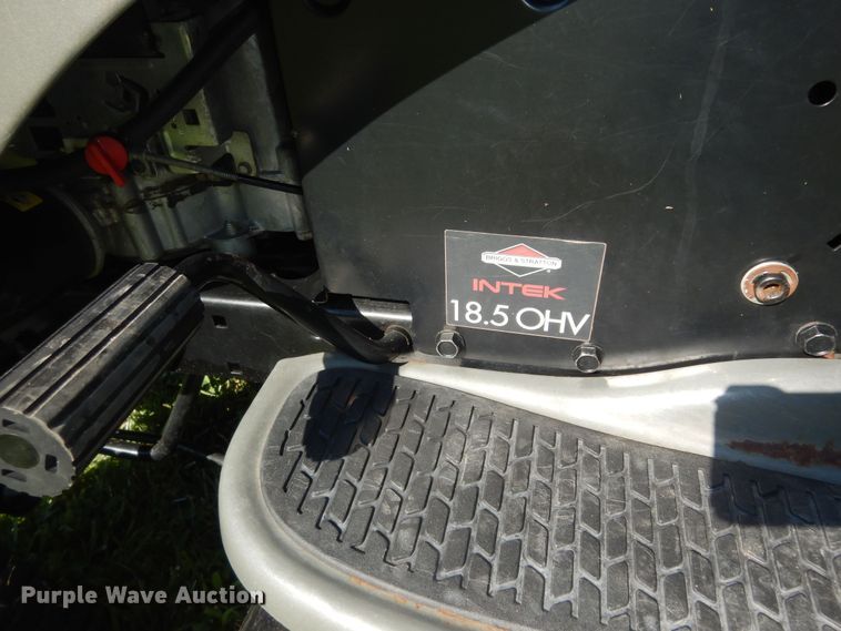 image for item MD9273 Craftsman LT2000  lawn mower