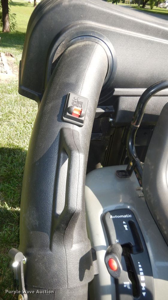 image for item MD9273 Craftsman LT2000  lawn mower