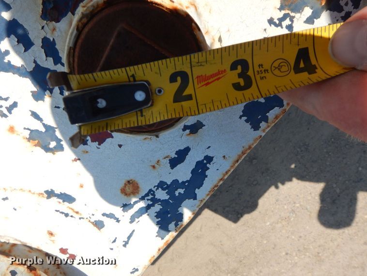 image for item MF9653 L-shaped fuel tank