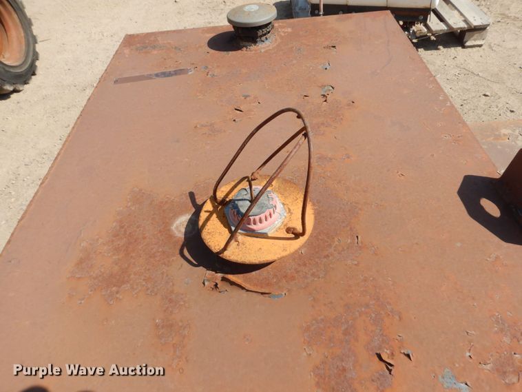 image for item MF9654 L-shaped fuel tank