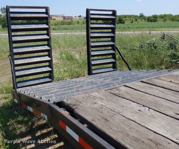 image for item MF9658 2003 Felling T40  equipment trailer