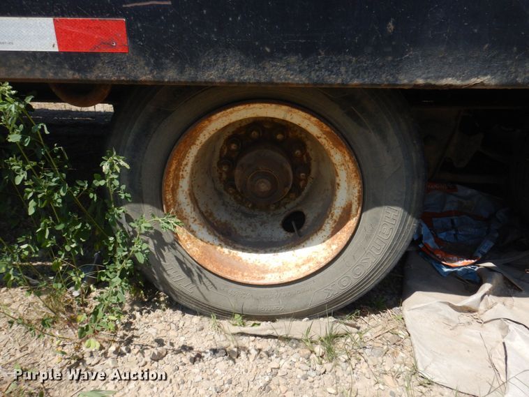 image for item MF9658 2003 Felling T40  equipment trailer