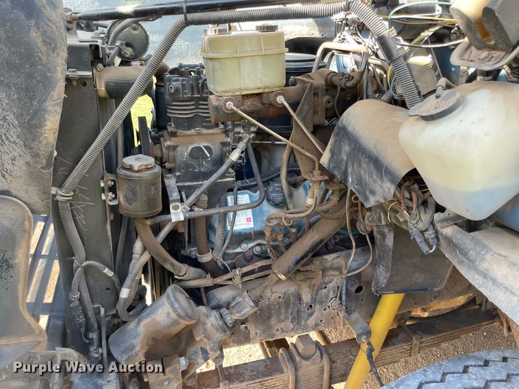 image for item MJ9616 1989 GMC C6000  bucket truck