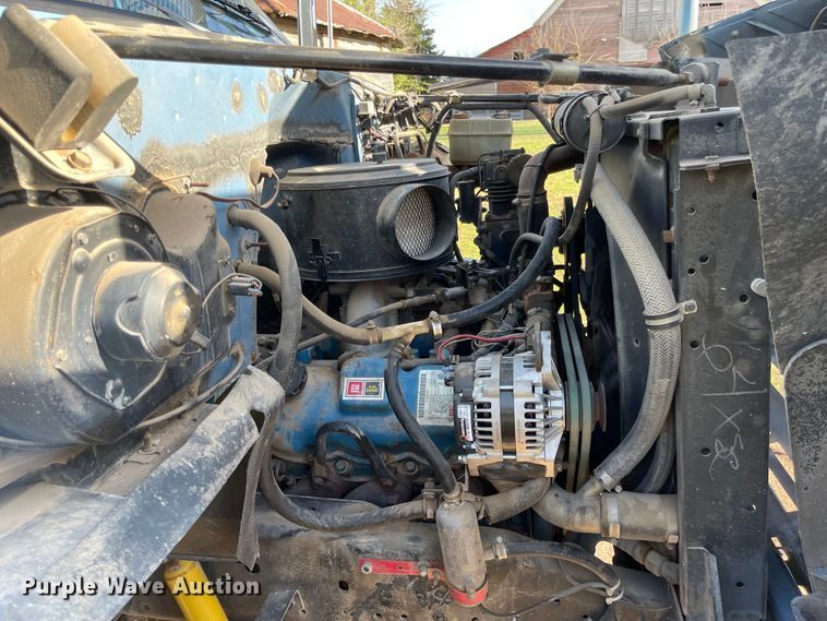 image for item MJ9616 1989 GMC C6000  bucket truck