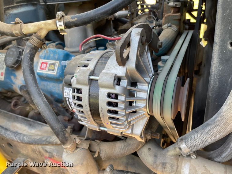 image for item MJ9616 1989 GMC C6000  bucket truck