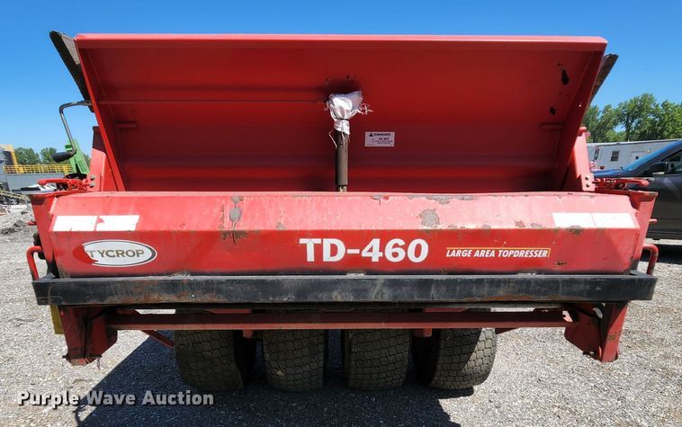 image for item MK9018 2006 Tycrop TD-460  top dresser spreader