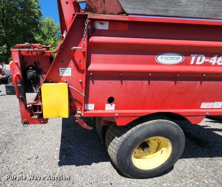 image for item MK9018 2006 Tycrop TD-460  top dresser spreader