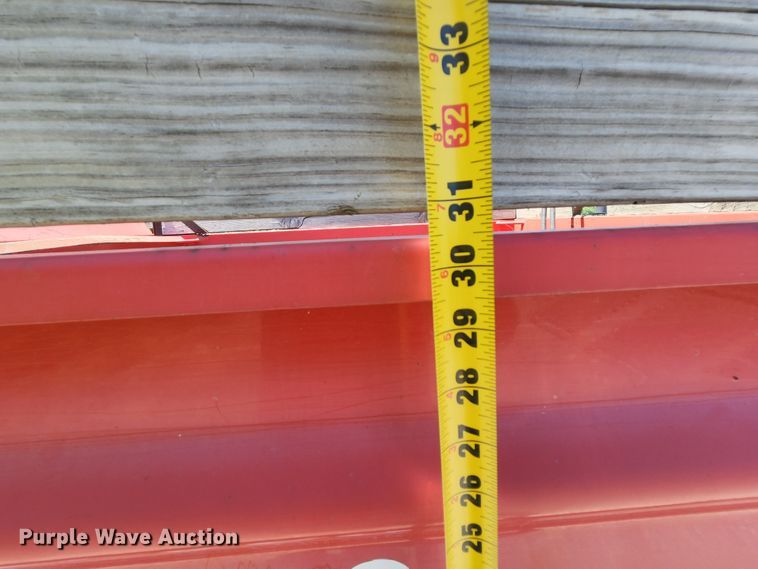 image for item MK9018 2006 Tycrop TD-460  top dresser spreader